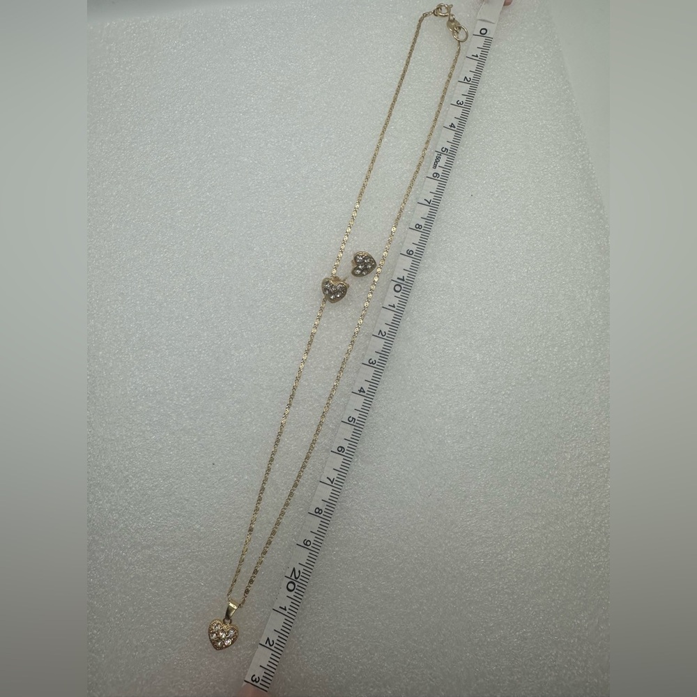 Gold Heart Pendant Necklace